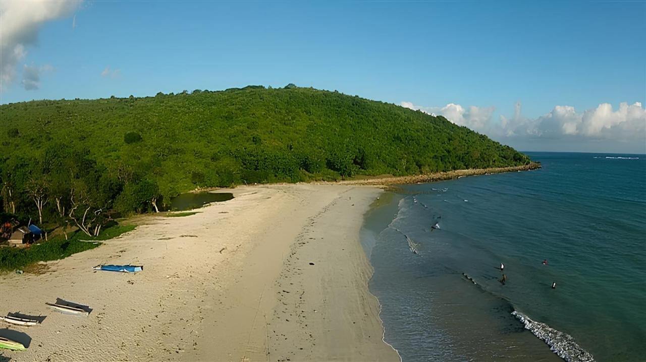 sumbawa beachfront land for sale