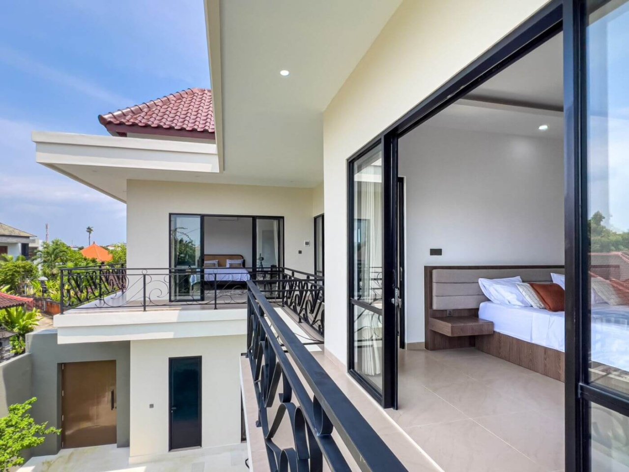 modern 3bedroom villa seminyak for sale11