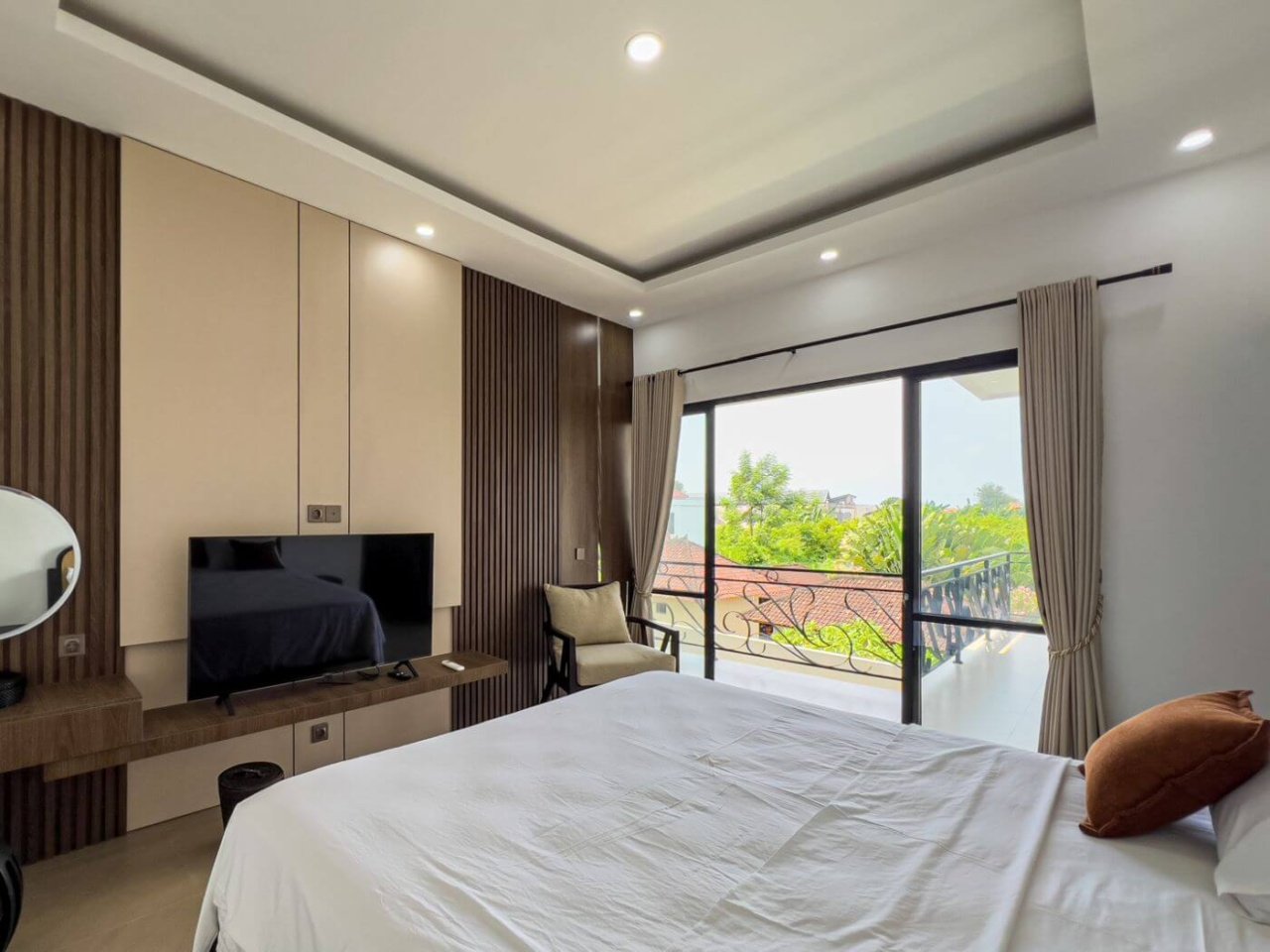 modern 3bedroom villa seminyak for sale12