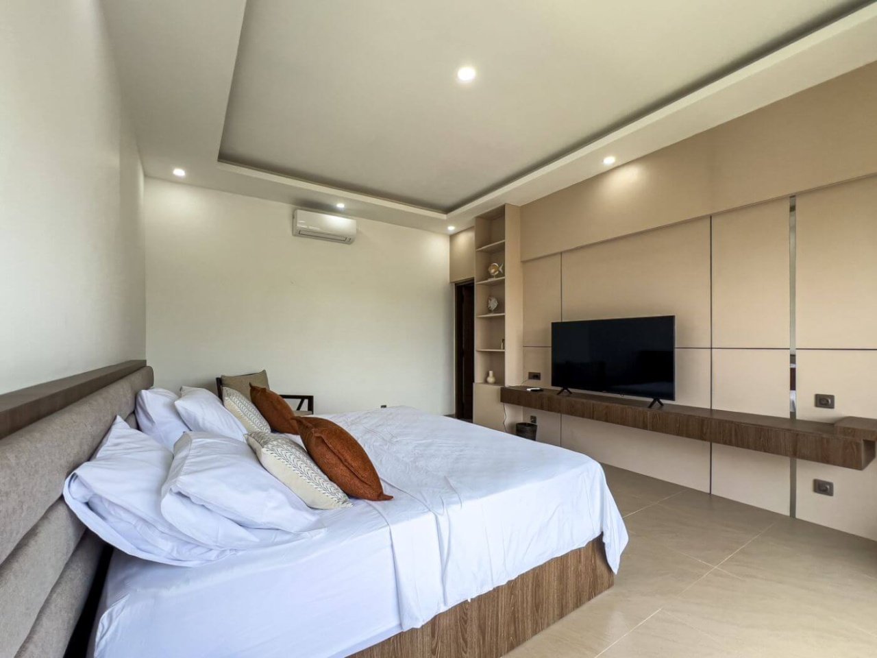 modern 3bedroom villa seminyak for sale15