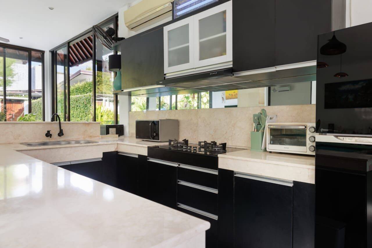 rare opportunity 3bedroom villa legian beach05