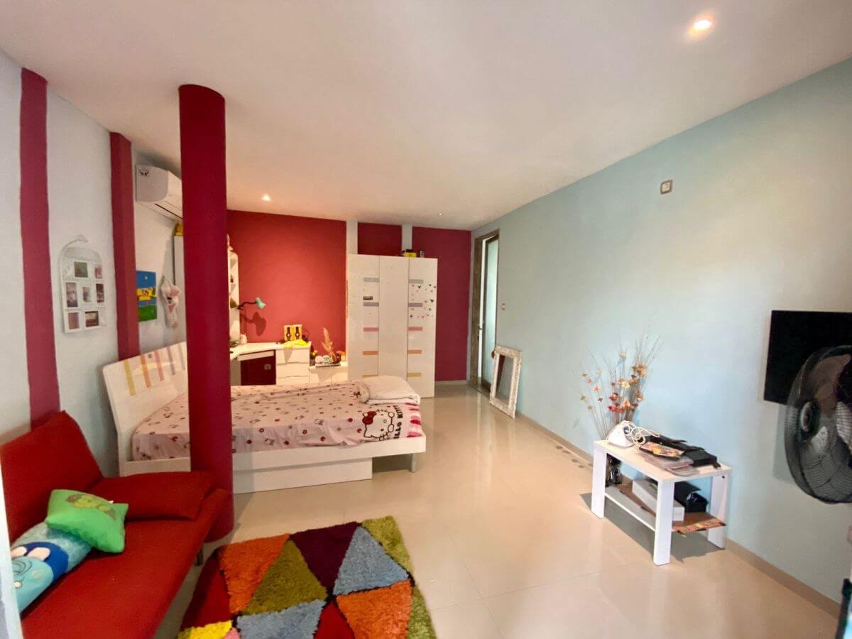 villa 4 bedrooms for lease umalas10