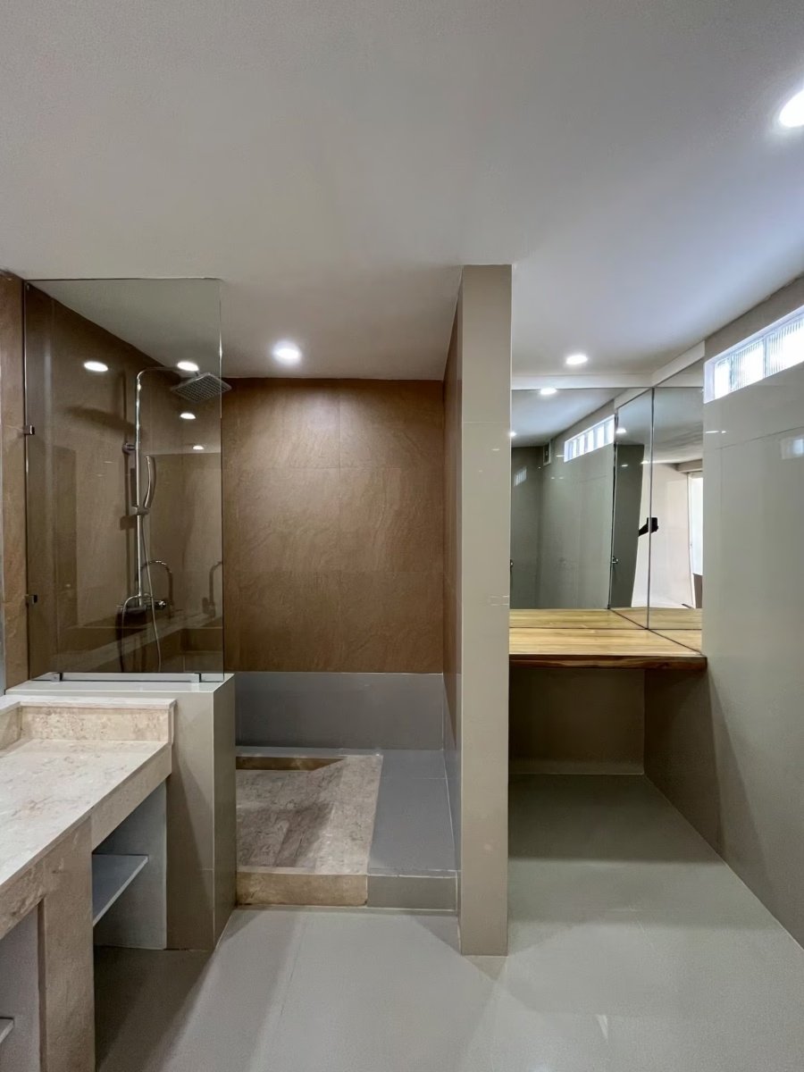 For Lease Villa 4 bedrooms Bingin Bali 13