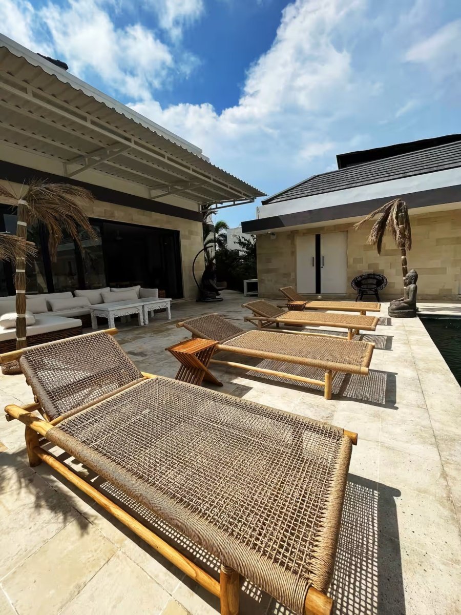 For Lease Villa 4 bedrooms Bingin Bali 25