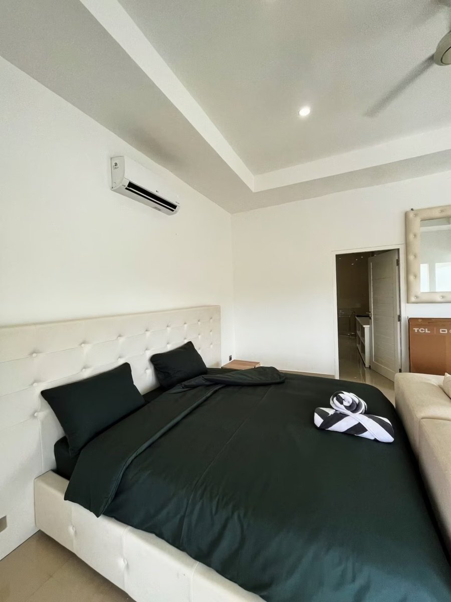 For Lease Villa 4 bedrooms Bingin Bali 32